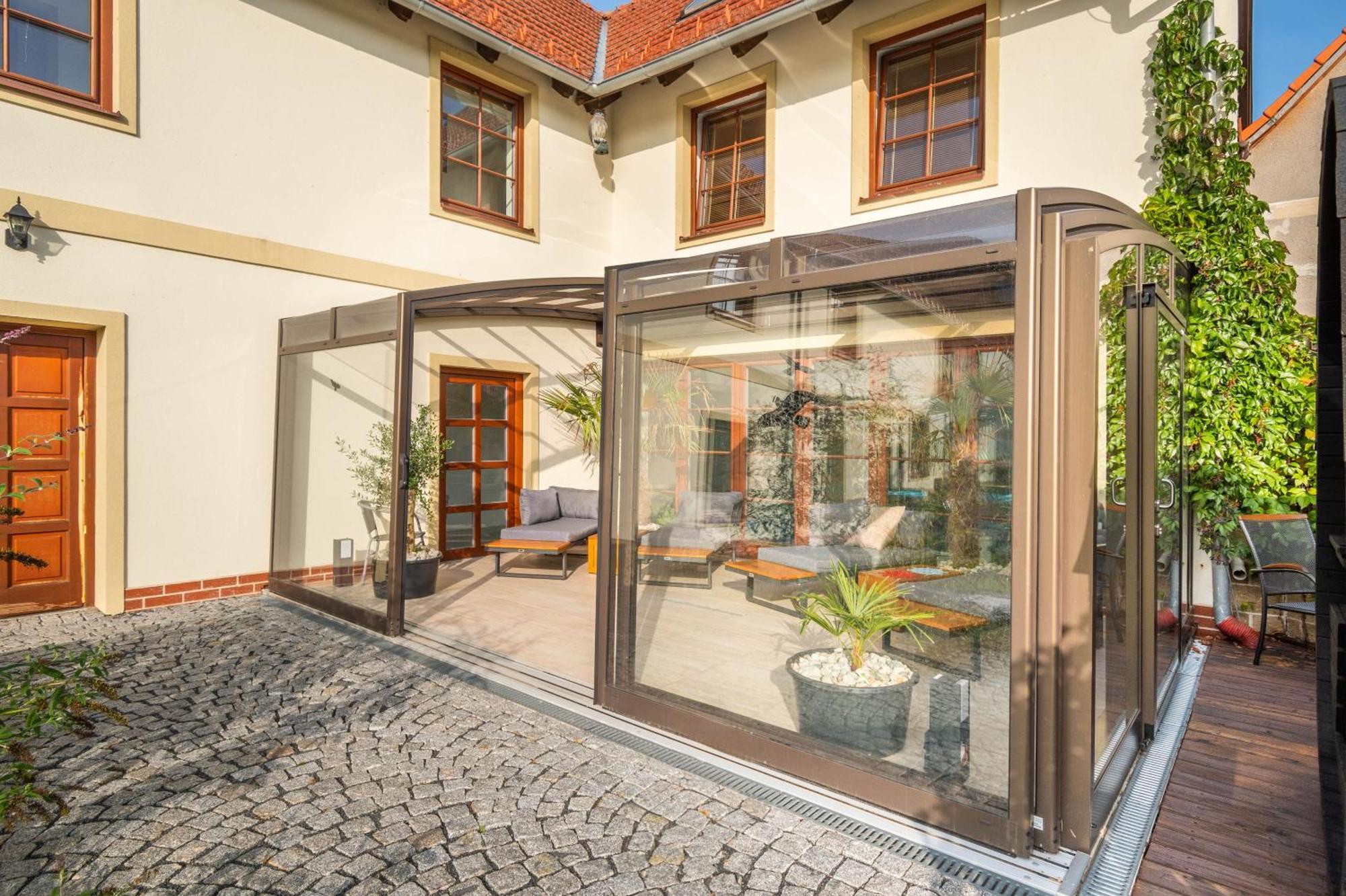 Kokorin Apartments Luaran gambar